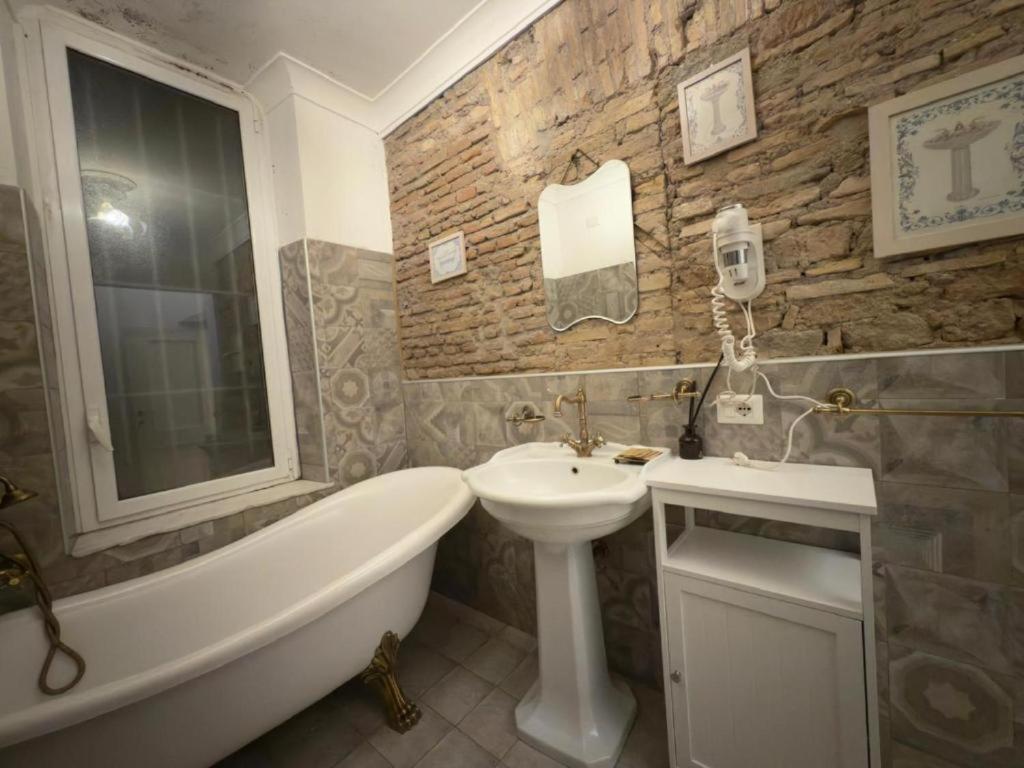 Art House Relais56 Luxury Piazza Di Spagna Rome