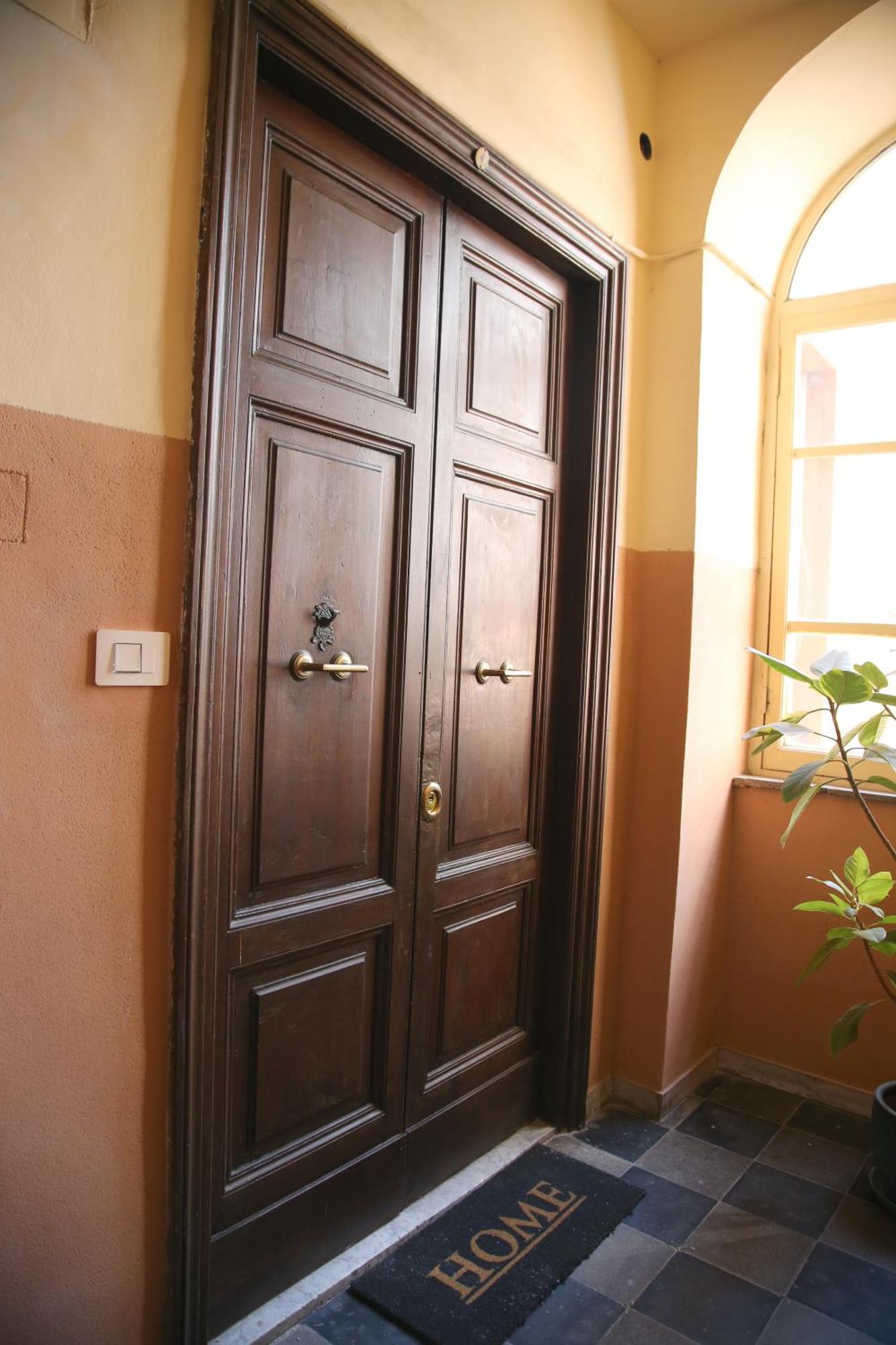 Apartment Emma And Livia's Vatican 2 *
