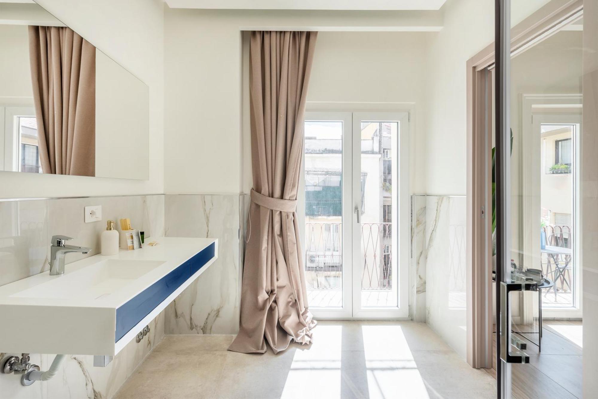 Domus 28