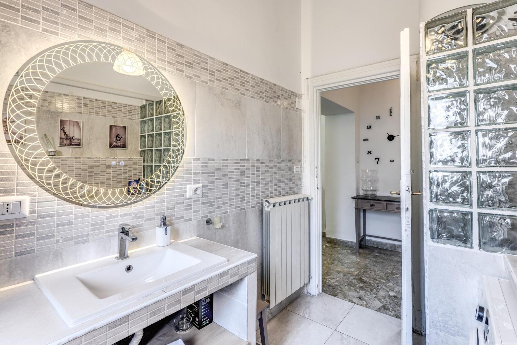 Flately A Testaccio Apartment *