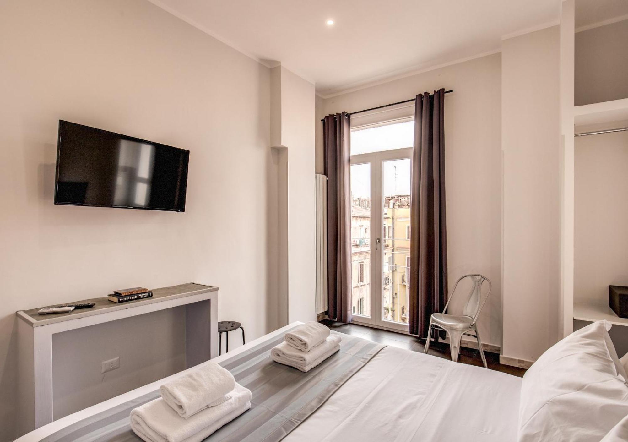 Floor 6 Boutique Rooms By Dot Suites Affittacamere 3*
