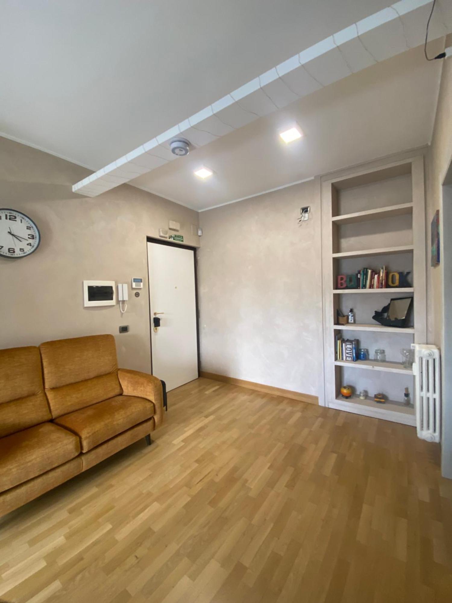 Apartment 31 *