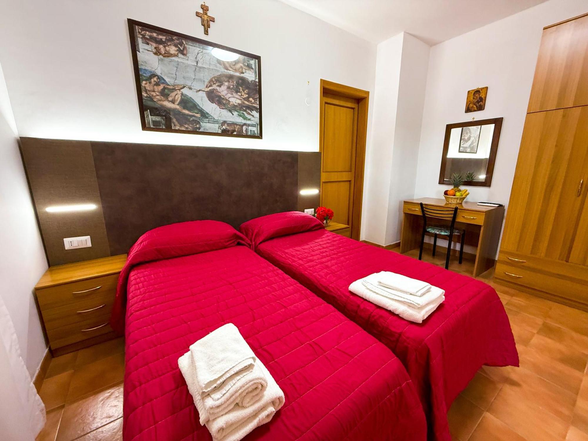 Hotel Due Leoni - Casa Per Ferie Rome