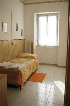 Foresteria Esercito Della Salvezza Albergue Roma