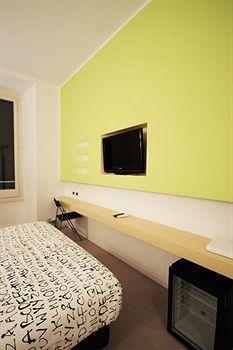 69 Manin Street Rome