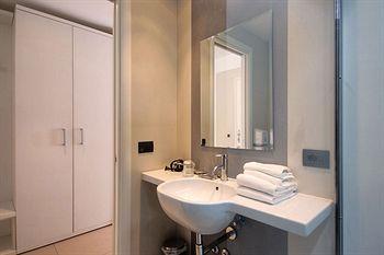 Guest house 69 Manin Street 3*