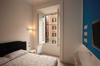 Guest house 69 Manin Street Rome
