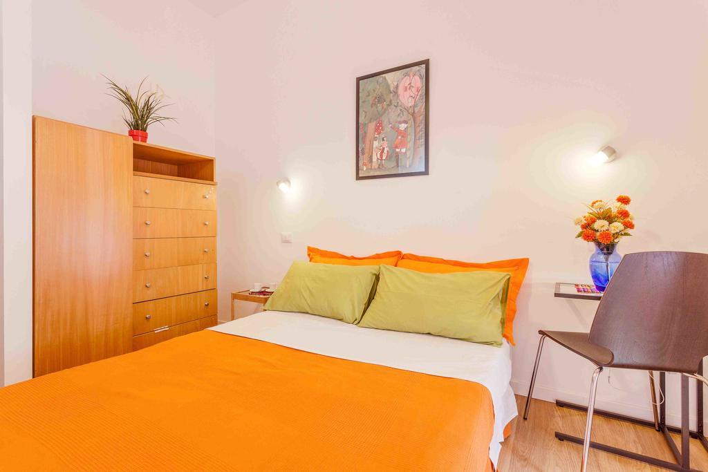 Guest house True Colors *