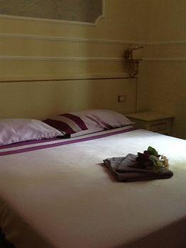 Allegria Fitzroy Cesar Guest house 2*