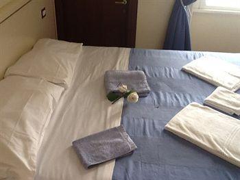 Allegria Fitzroy Cesar Guest house Rome