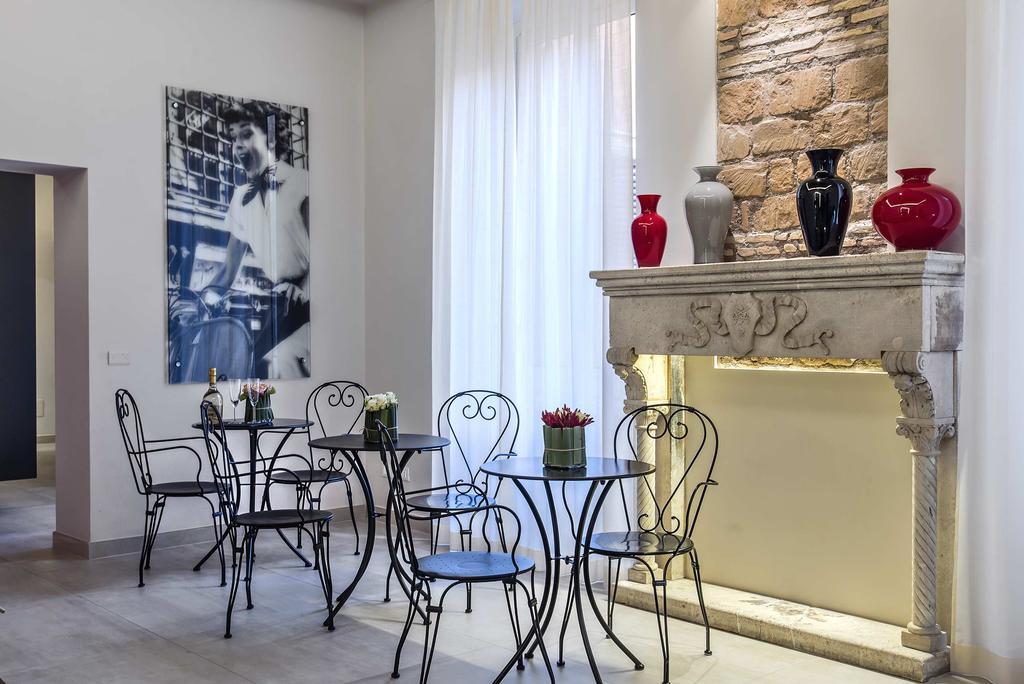 Guest house Via Veneto Prestige 2*