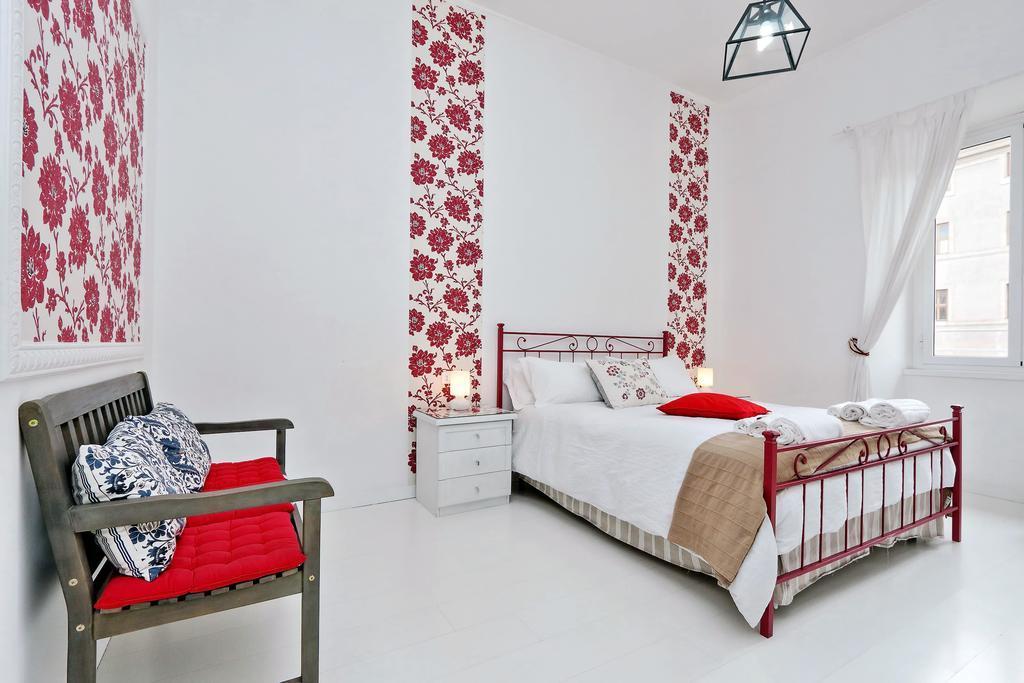 Charming Antonia 300 Mt From Colosseum Apartment *