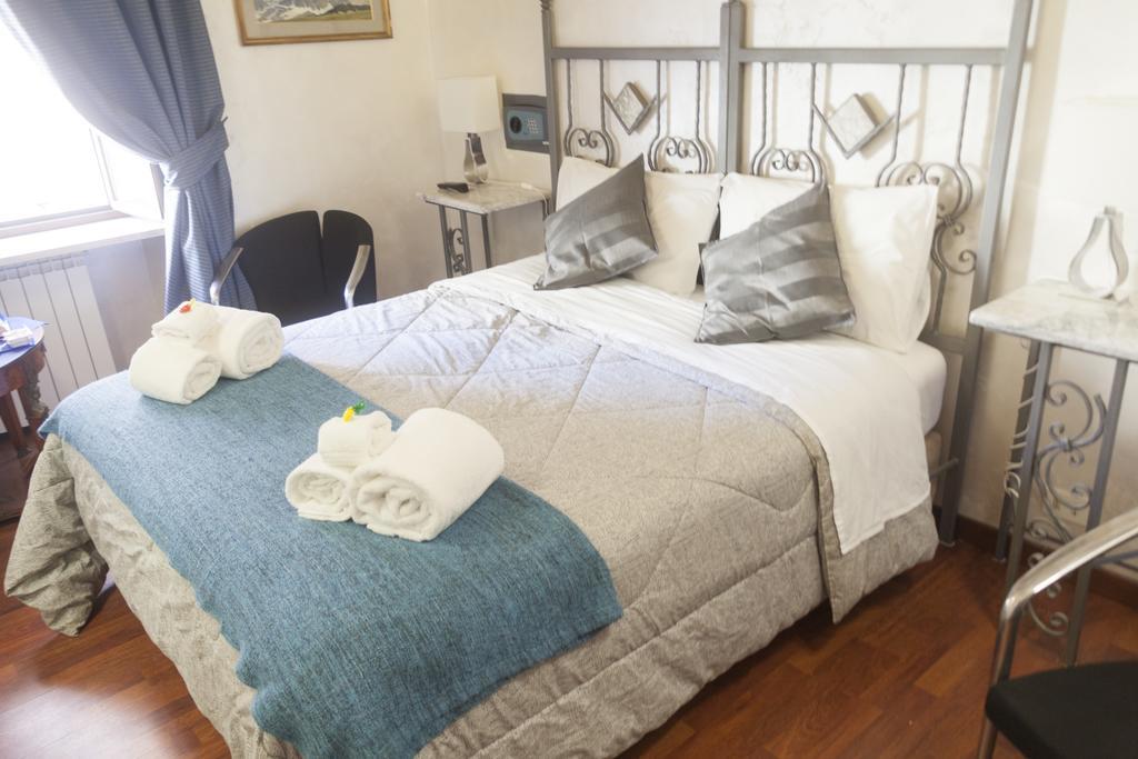 Salaria Luxury Suites * Rome