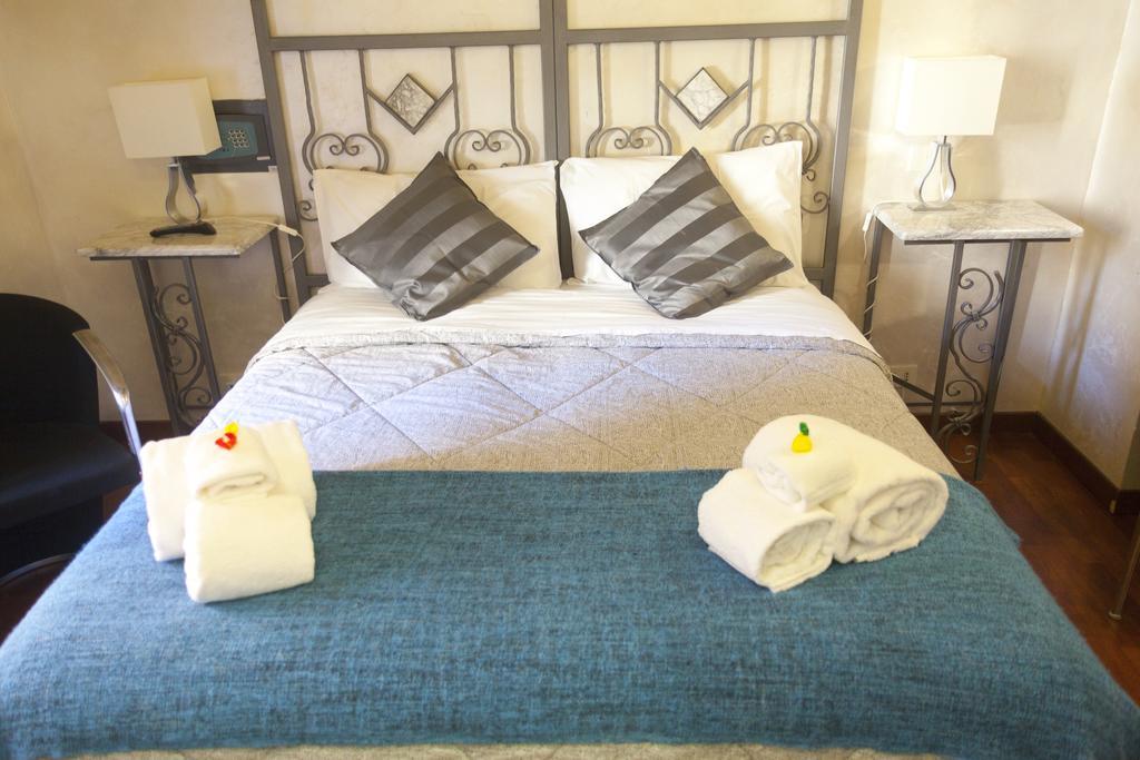 Gasthuis Salaria Luxury Suites *