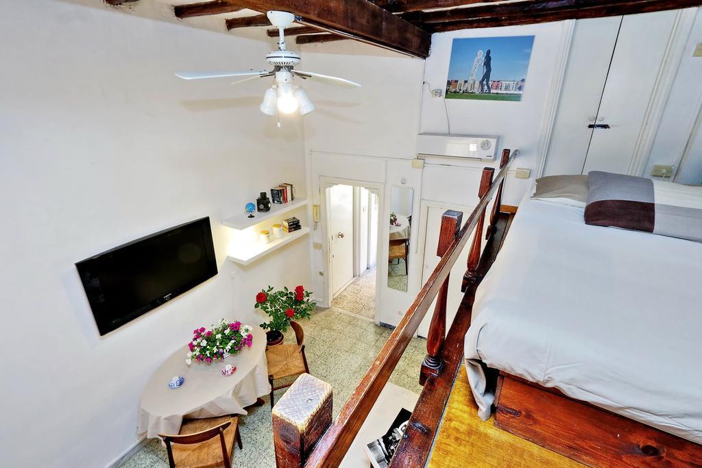 Pretty Flat Trastevere Appartement Rome