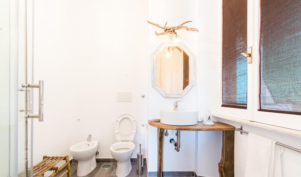 In White Bed & Breakfast Rome