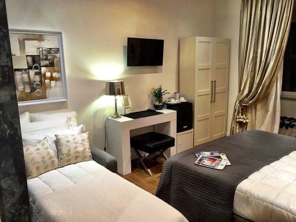 Vatican Chic Bed & Breakfast Rome