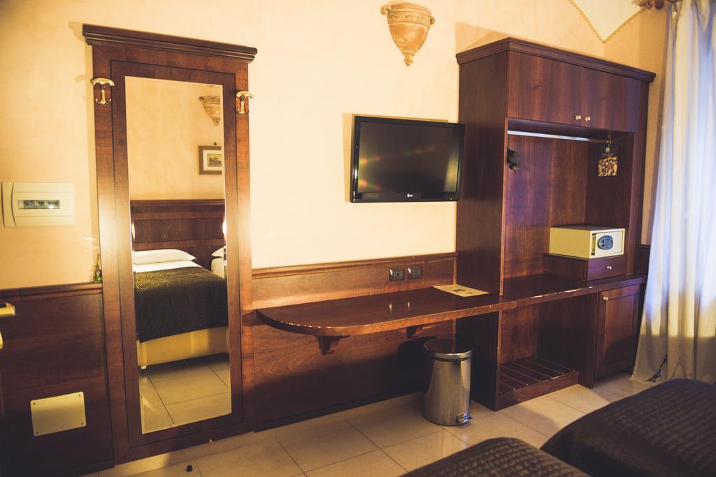 Robinson Hotel Rome