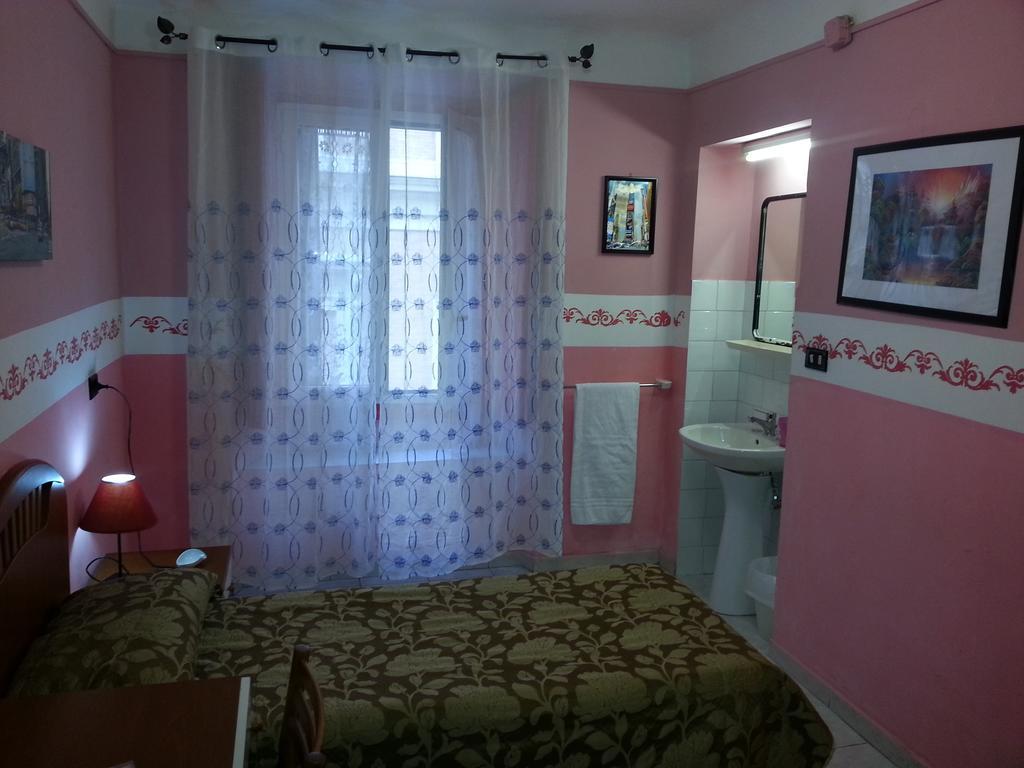 Roxena House Rome