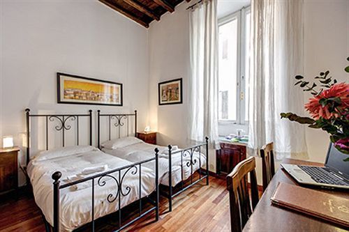 Residenza Domizia Rome
