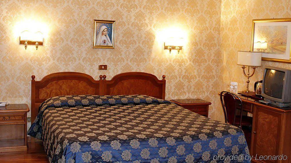Pace Helvezia 4* Rome
