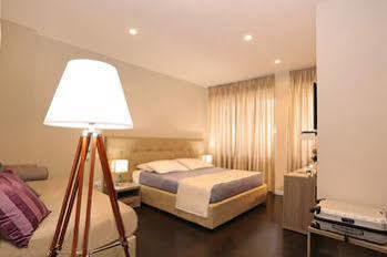 Suites Rome Gasthuis 4*