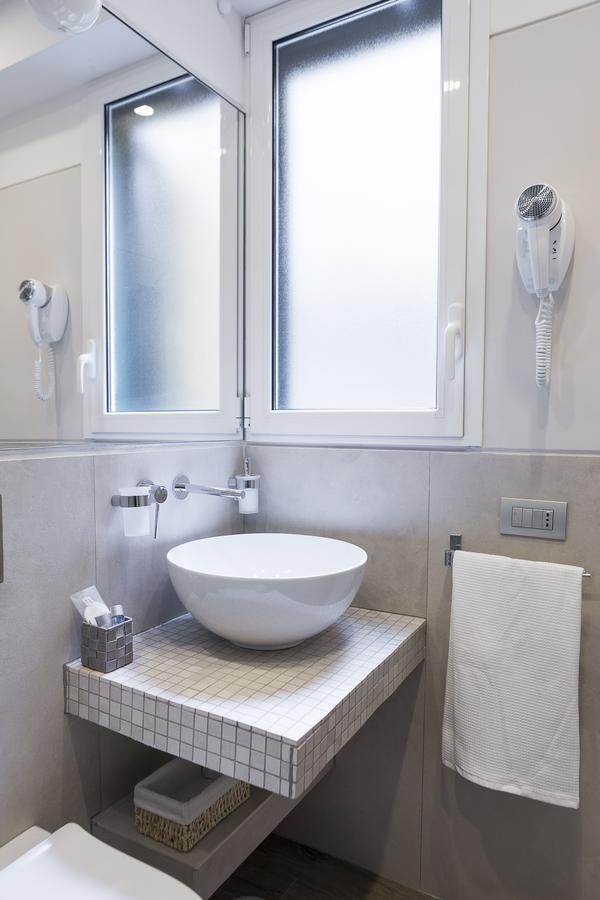 Guest house Rhome 2*