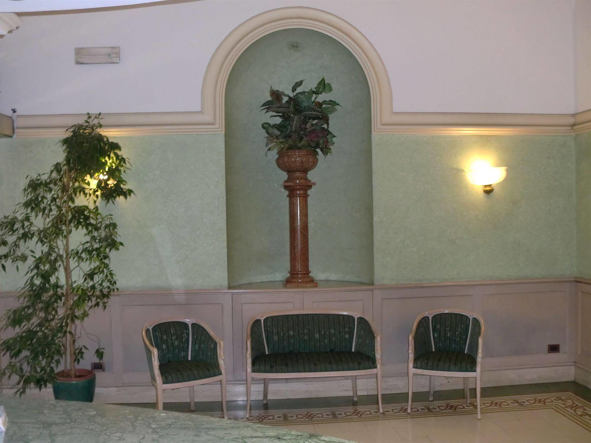 Numa Linea Aparthotel Rome