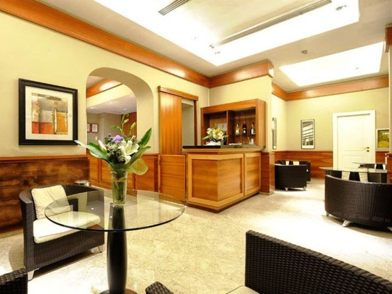 Hotel Lh Lloyd