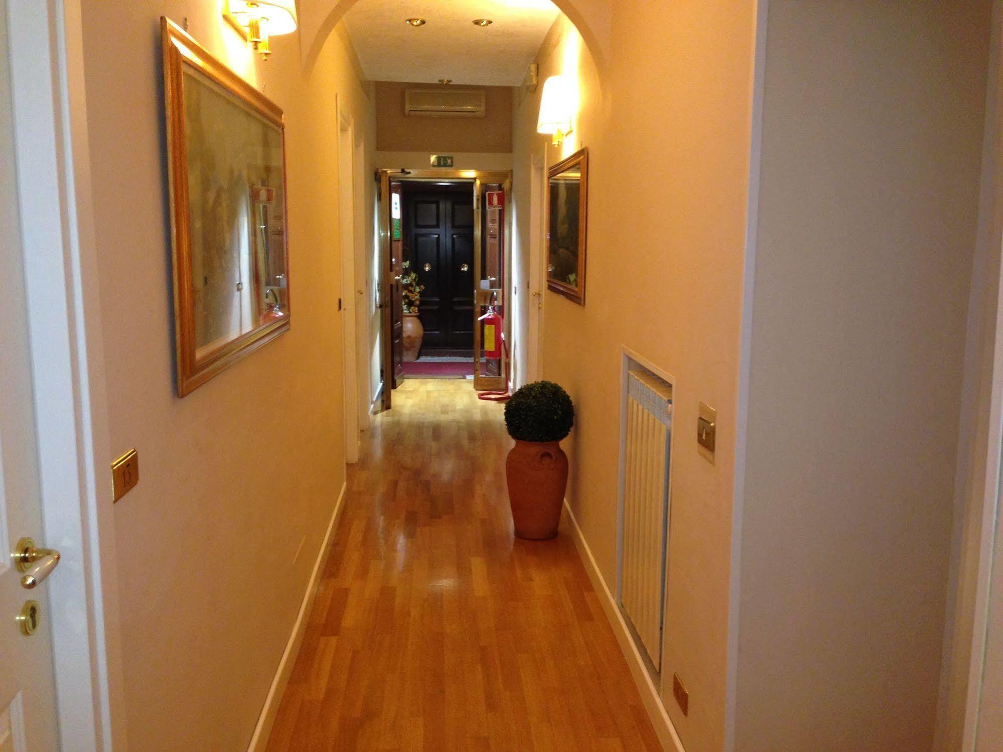 Fenicia Hotel