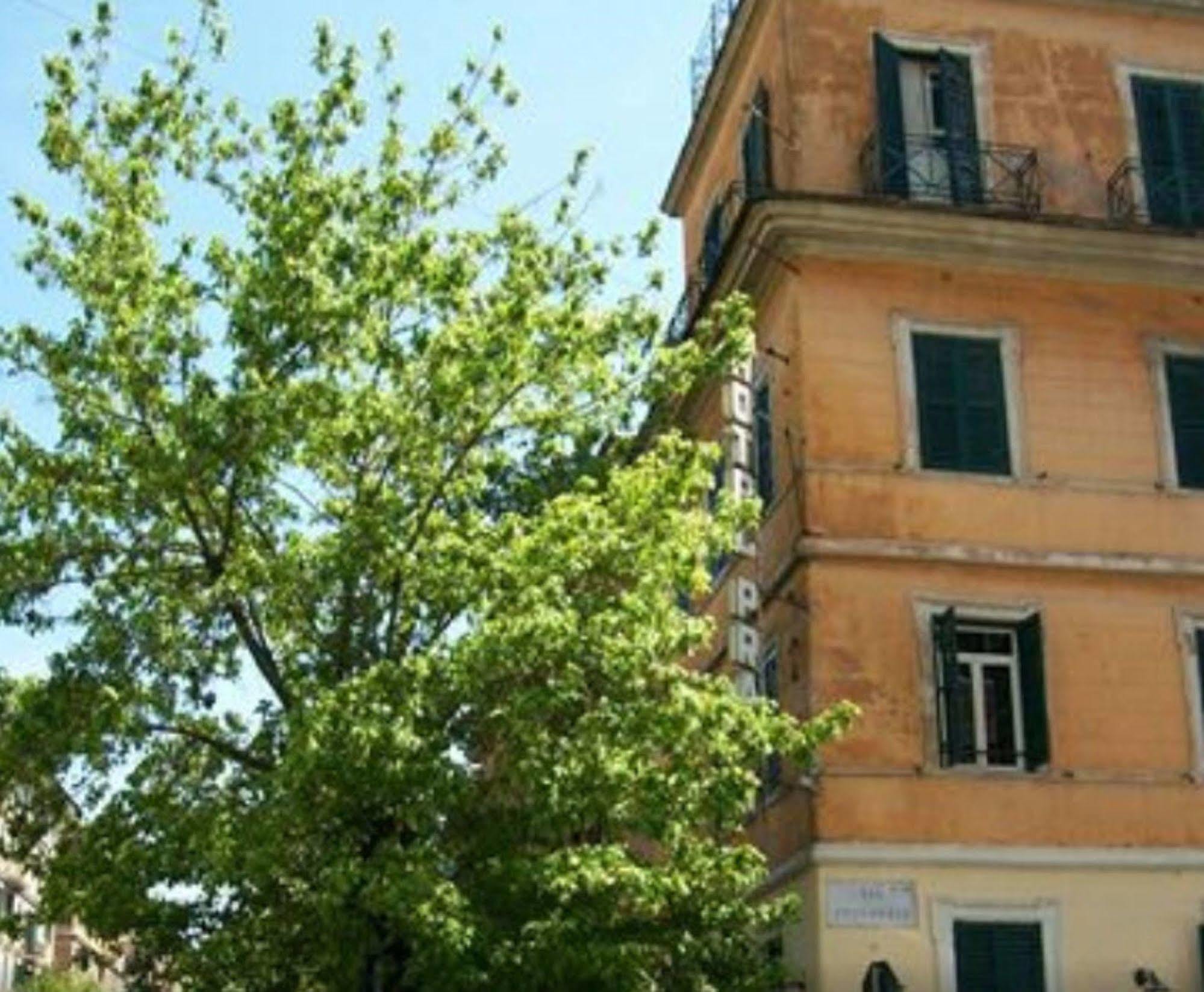 Prati Hotel 2*