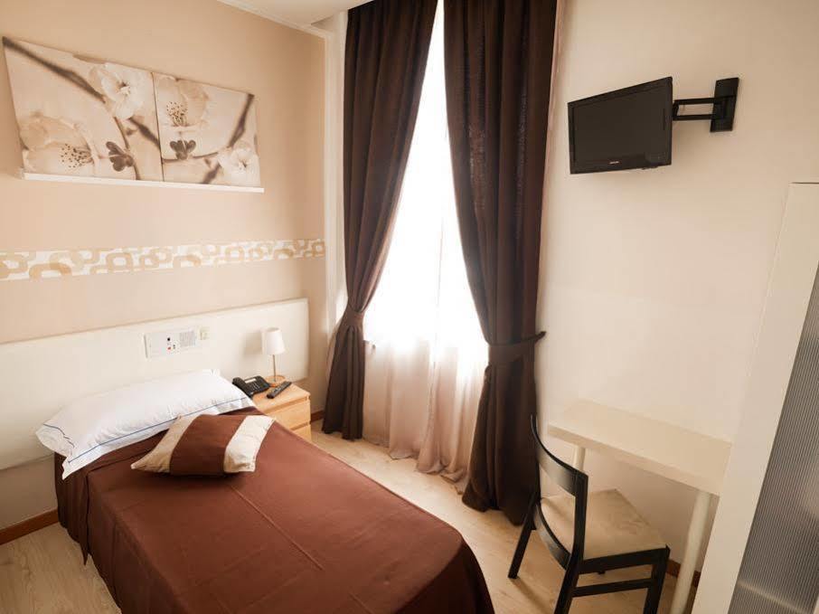 Indipendenza Hotel *