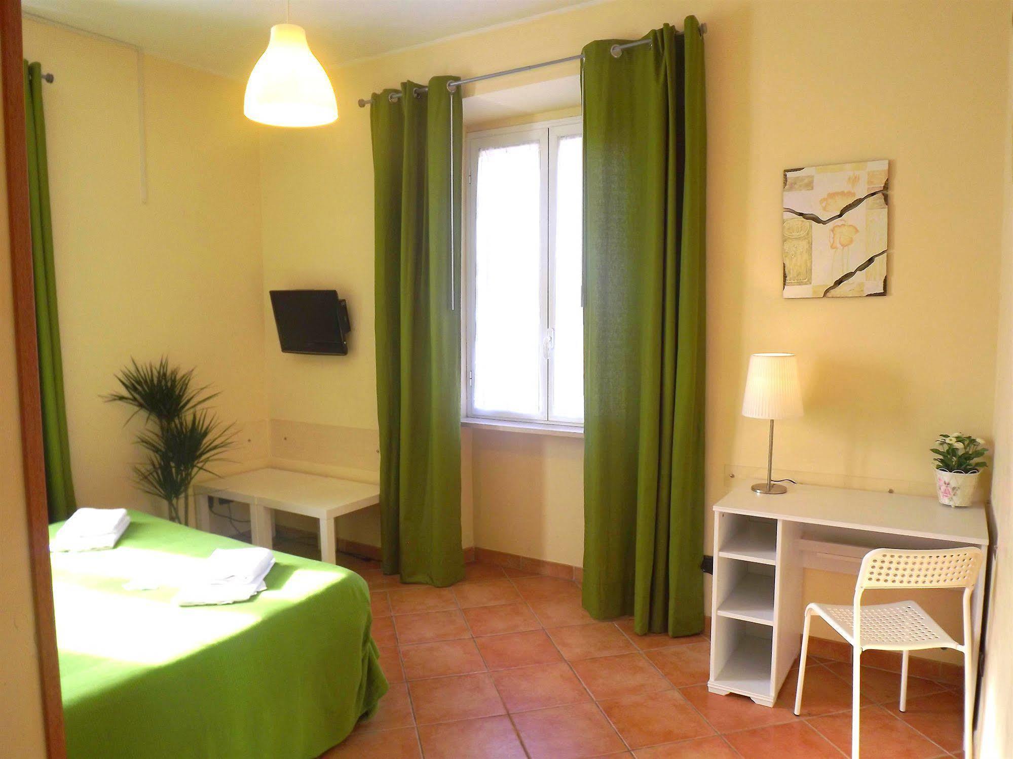 Lanusei 2* Rome