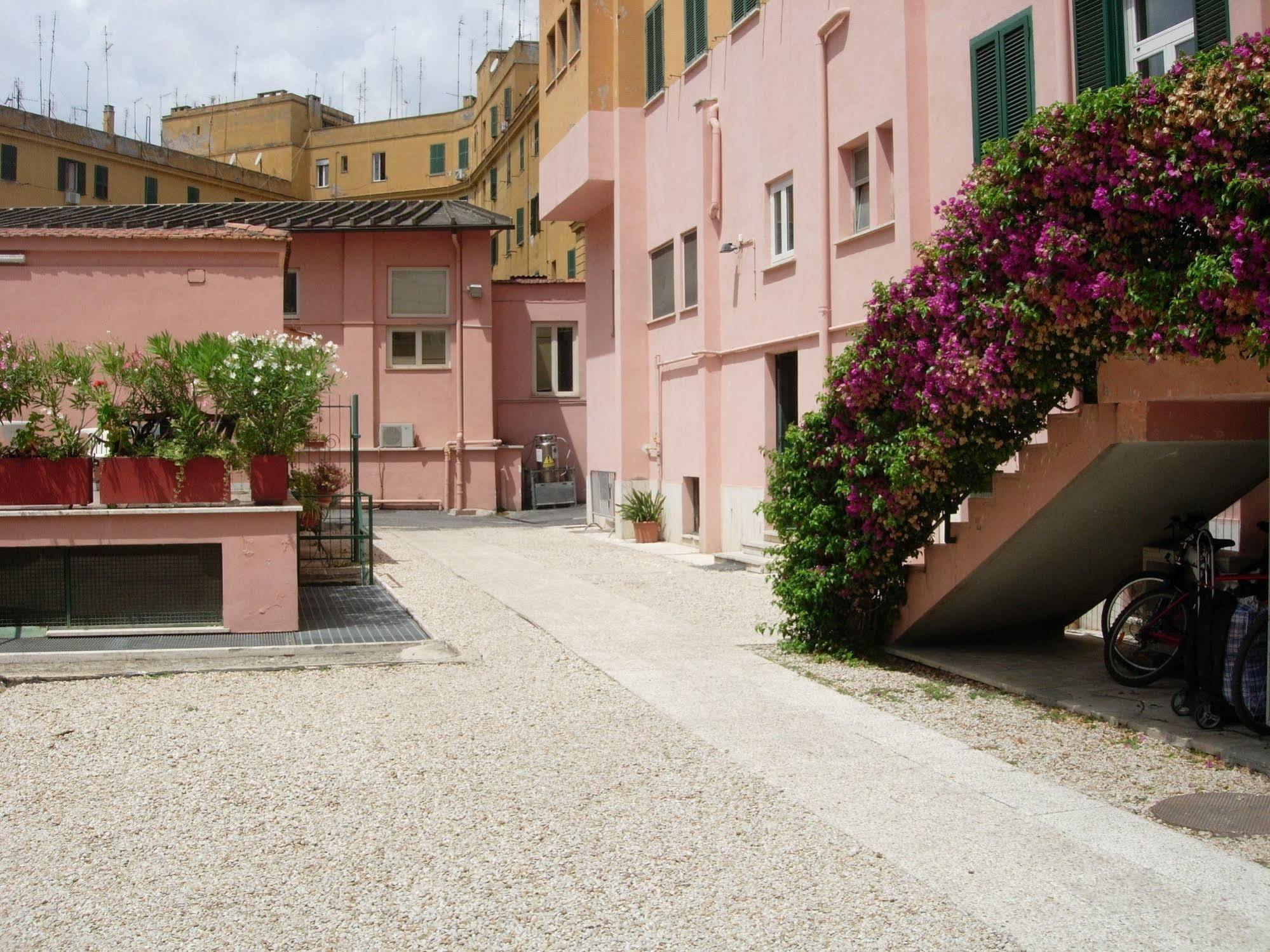 Albergue Foresteria Esercito Della Salvezza Roma