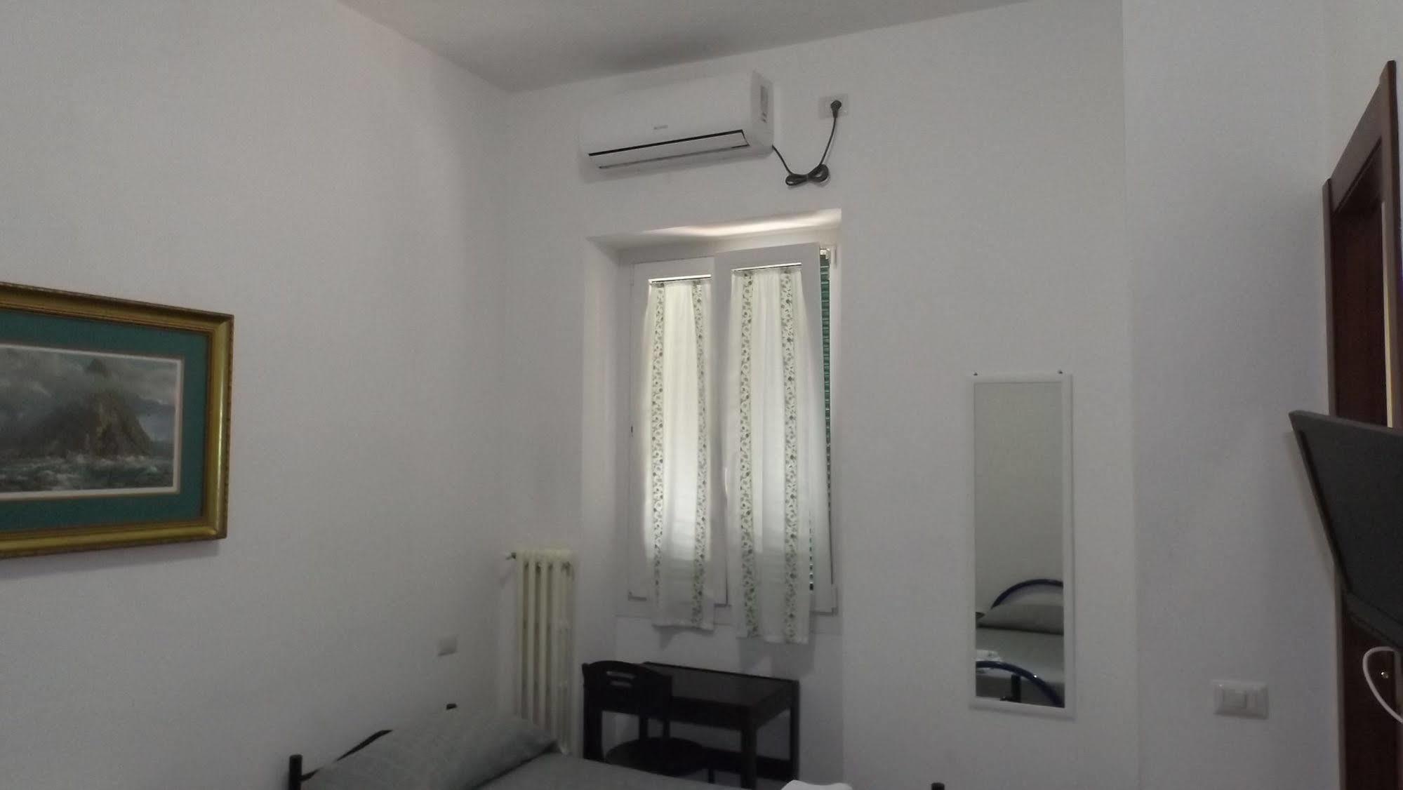 Foresteria Esercito Della Salvezza Albergue *