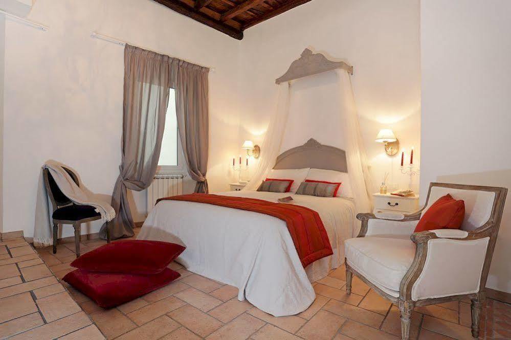 Madonna De' Monti Guest house 3*