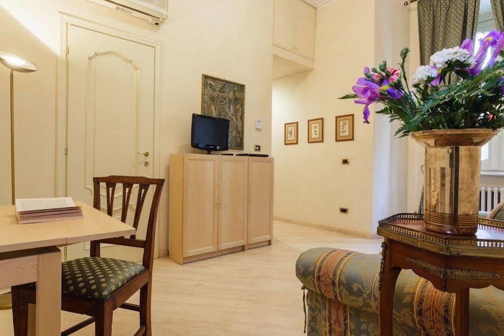 Dimora Storica Palazzo Marescalchi Belli * Rome