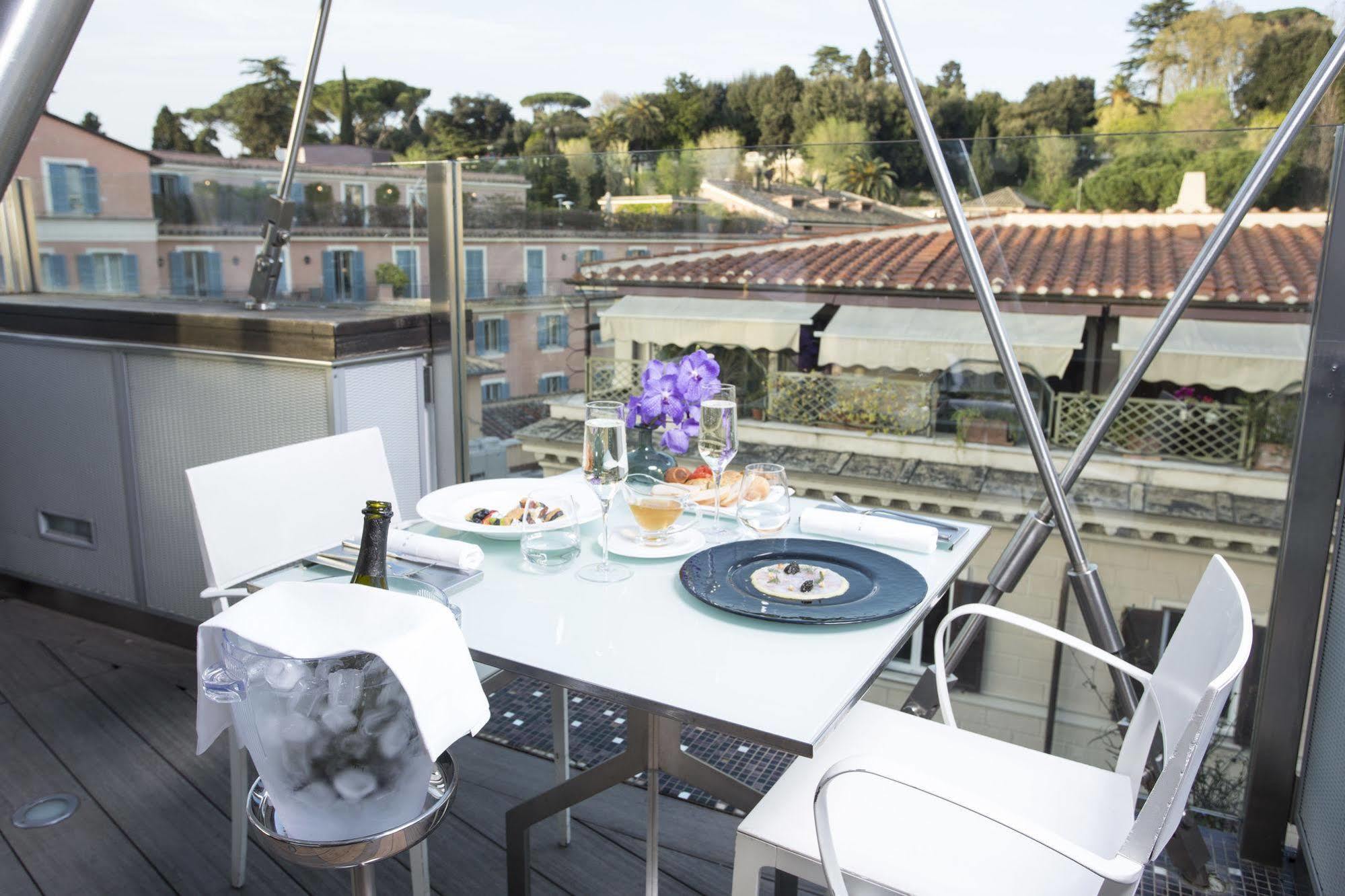 Couette-café Valadier Rome