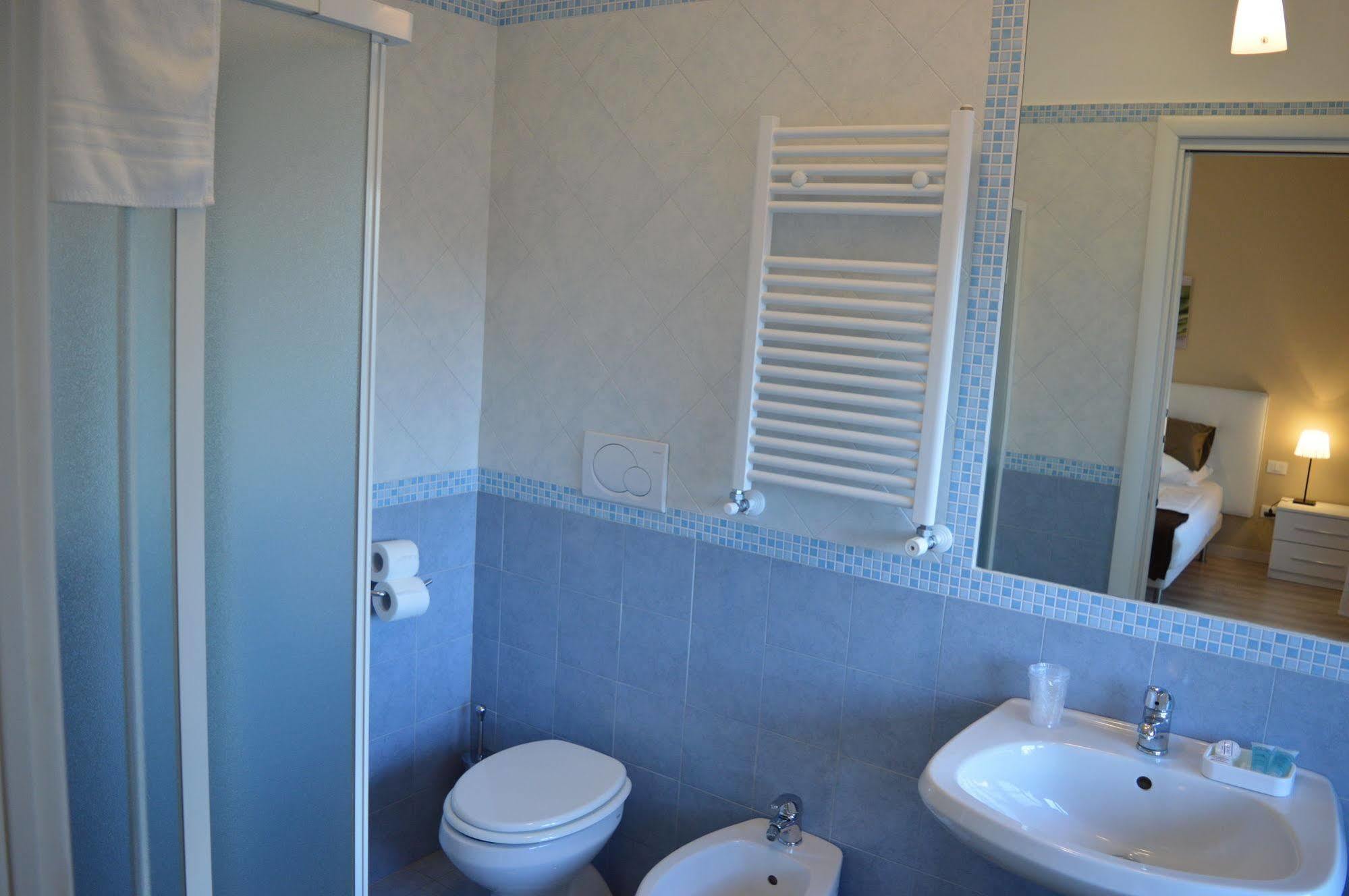 Guest house Domus Italiana 3*