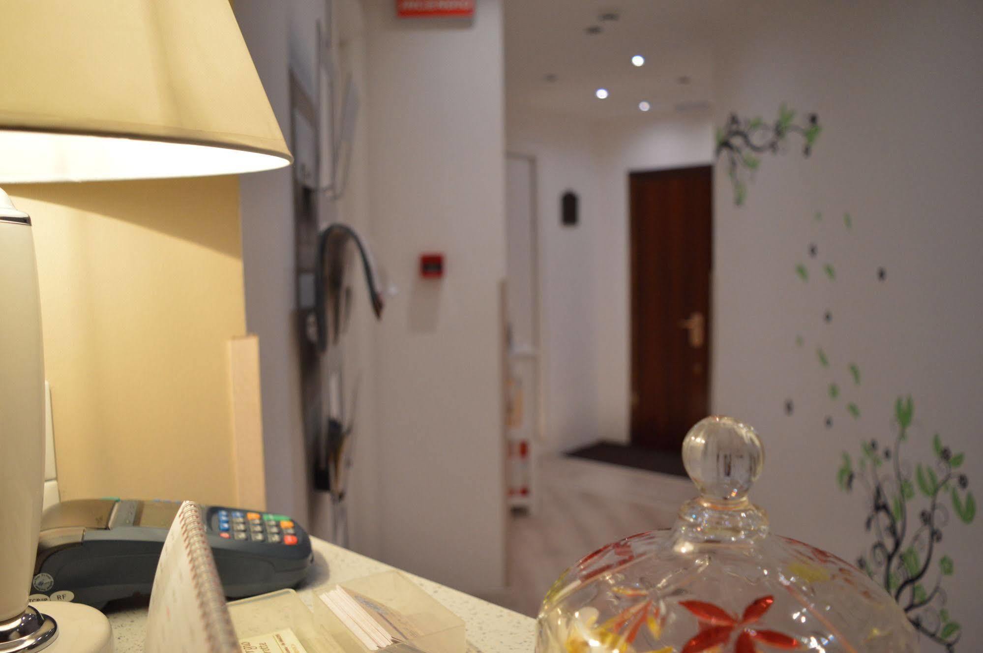 Domus Italiana Guest house 3*