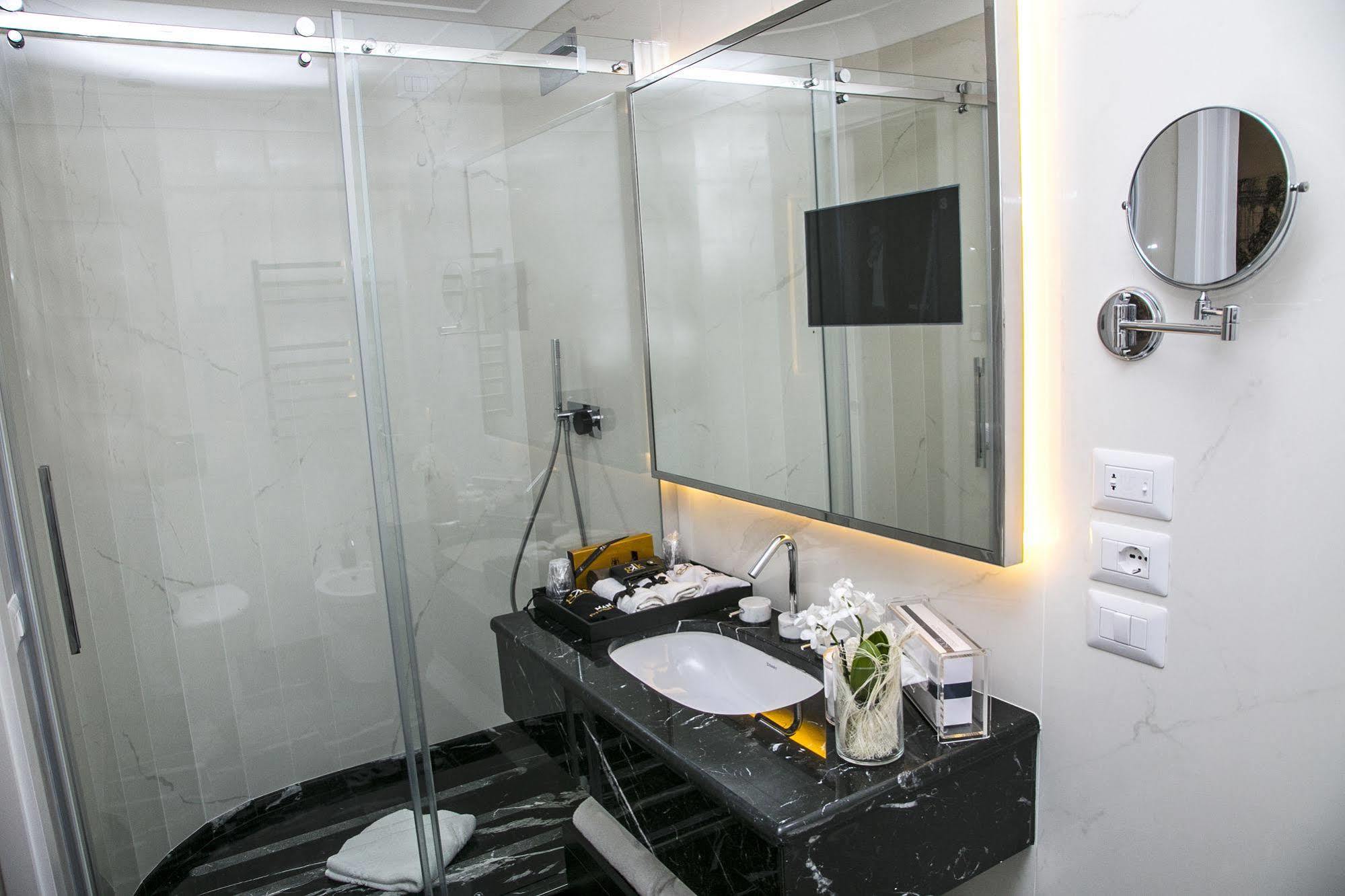 Gkk Exclusive Private