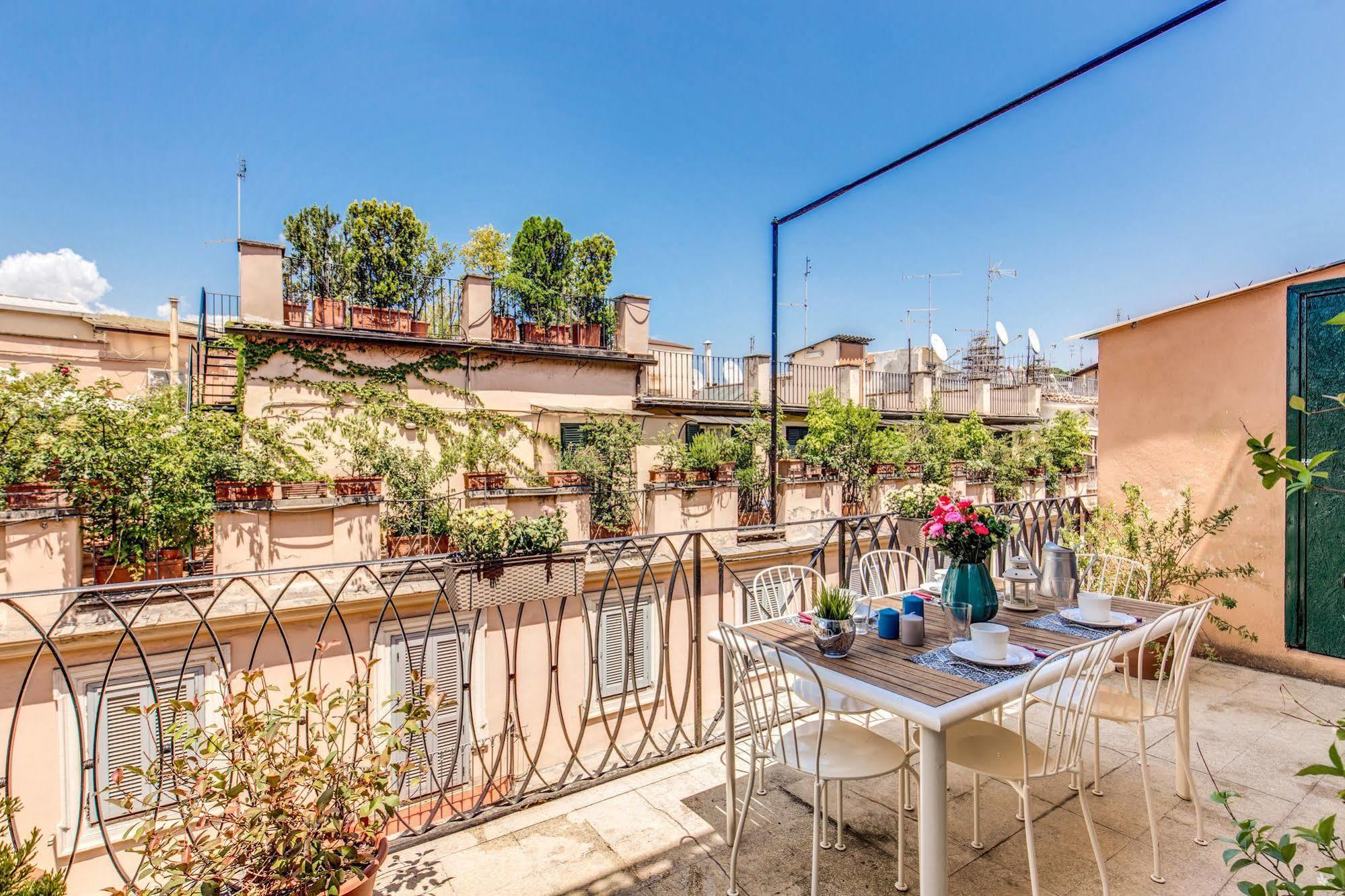 Aweshomeitaly - Spagna Glamour Life Penthouse Apartment Rome