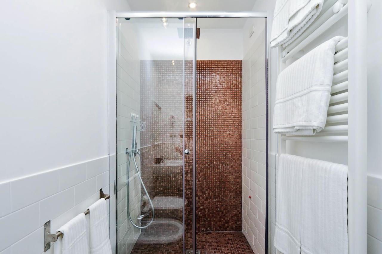 Bed & Breakfast Victory 5*