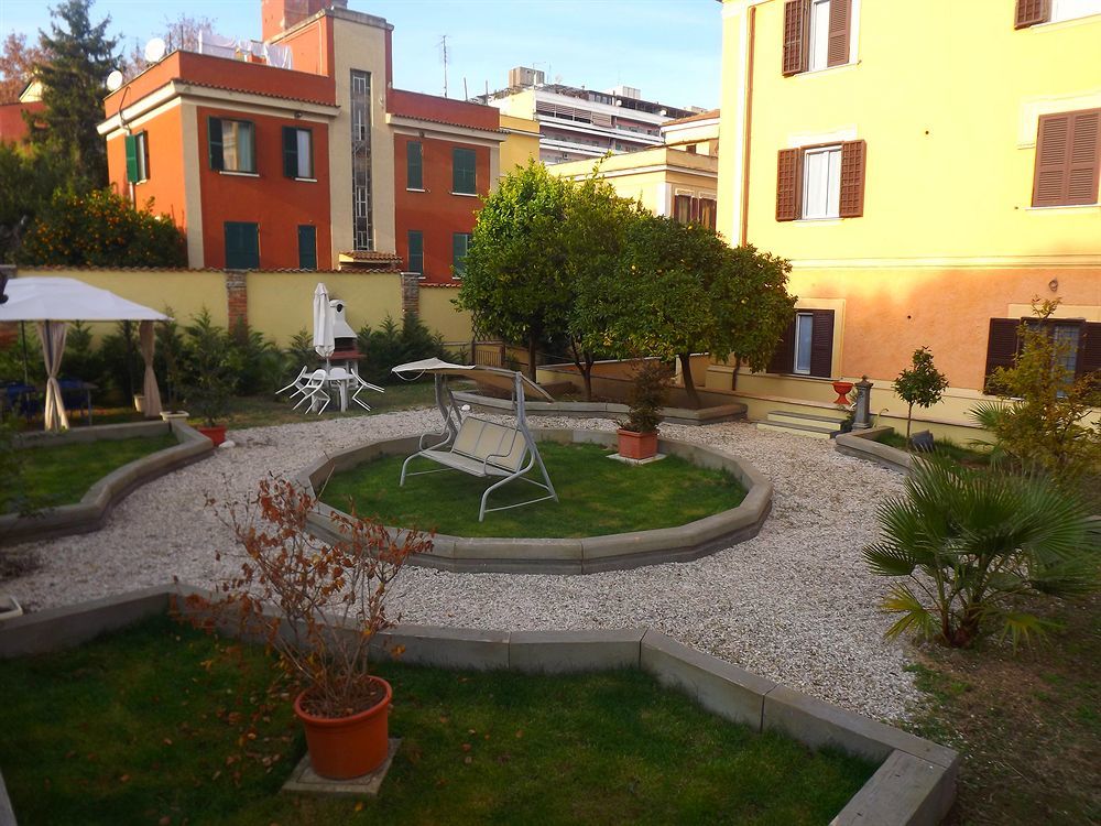 Lanusei 2* Rome