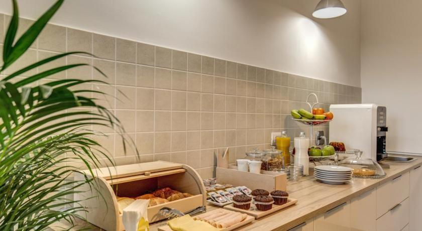 Yh 131 Bed & Breakfast Rome