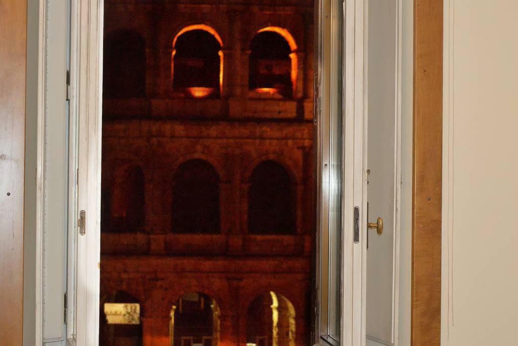Apartamento Jacuzzi In Front Of The Colosseum Roma