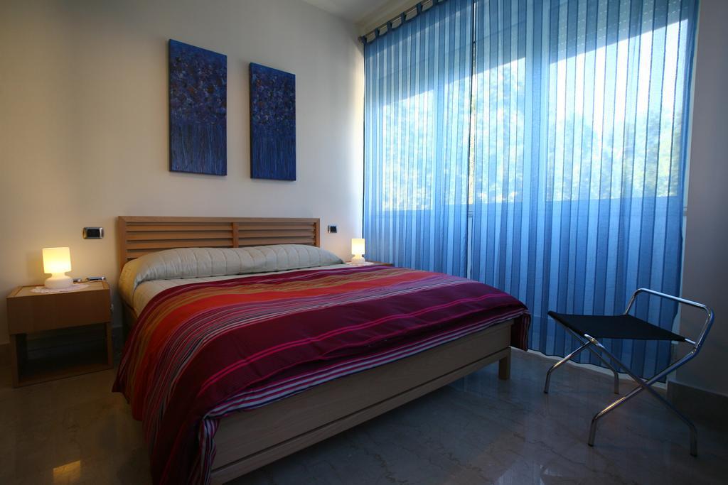 Aparthotel Lux 2*