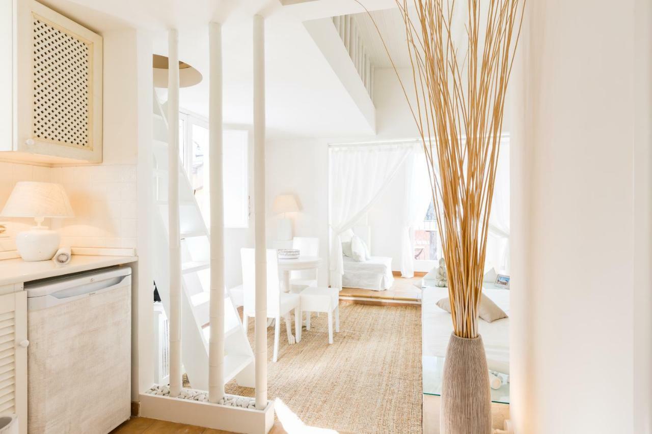 Apartamento Campo Dei Fiori Luxury With Balcony