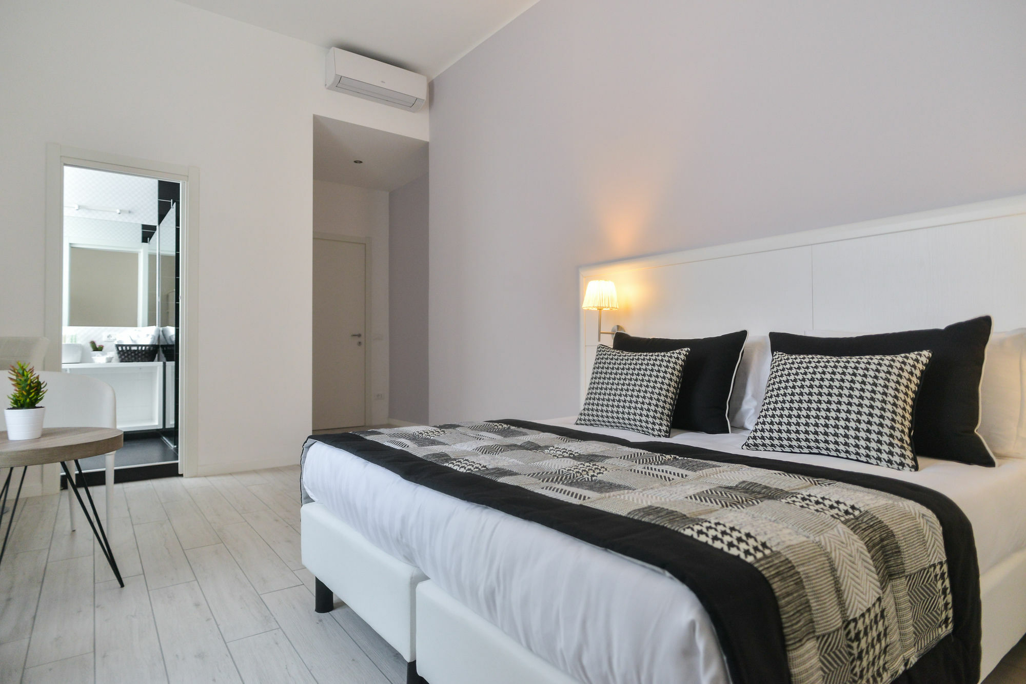 Lata Luxury Guest house