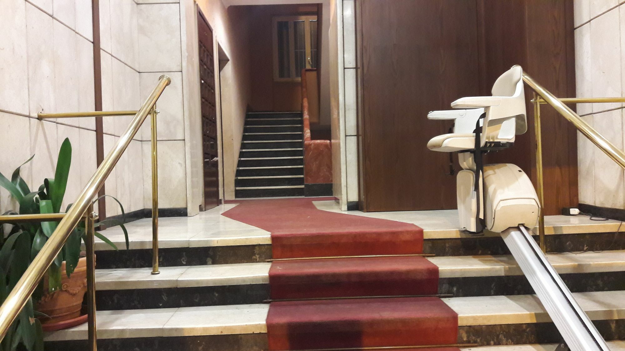 Pardis Guest house 3*